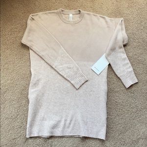 Lululemon sweater
